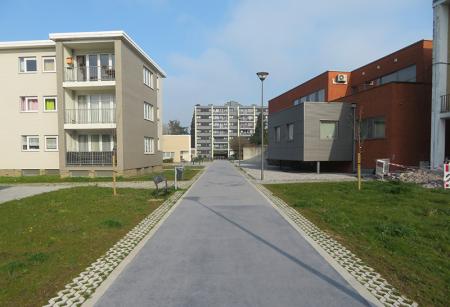L’axe de liaison vers l’Ouest du quartier © JM.Degraeve